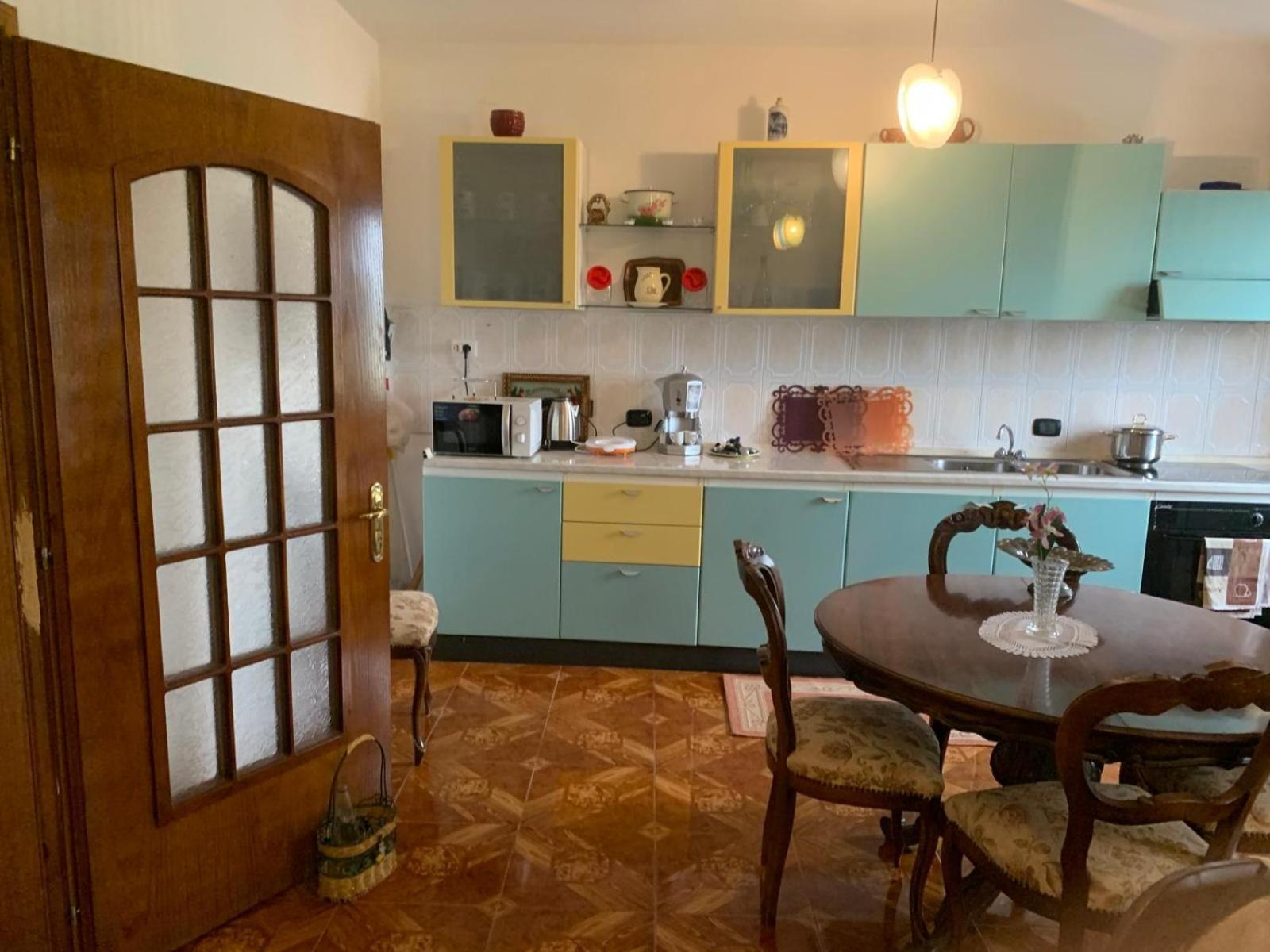 Guesthouse Villa Rosa Berat Habitación foto